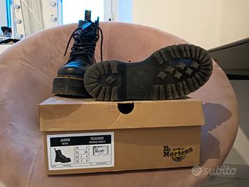 Dr martens outlet subito