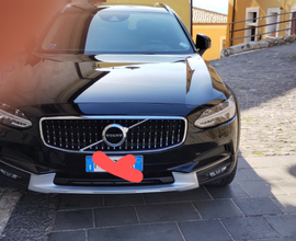 Volvo v90 cross country