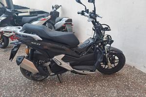 Tnt XCO 125 2025 INCIDENTATO