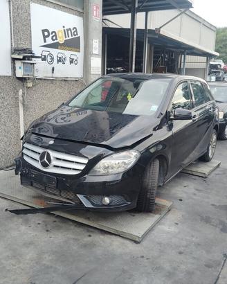 MERCEDES CLASSE B 1.8 TD 2013 651901  PER RICAMBI