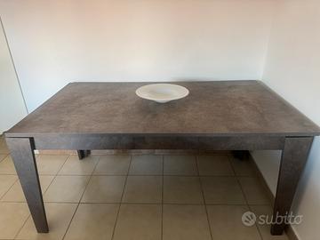 Tavolo allungabile