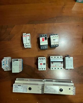 Diverso materiale elettrico