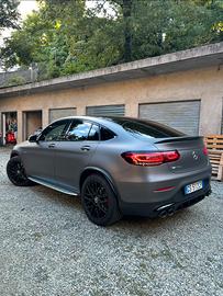 GLC 43 Mercedes biturbo con tetto panoramico 2024