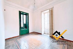 2,5 Vani con Ammezzato, Catania, Via G. D'annunzio