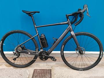 Bicicletta gravel elettrica Cannondale Topstone