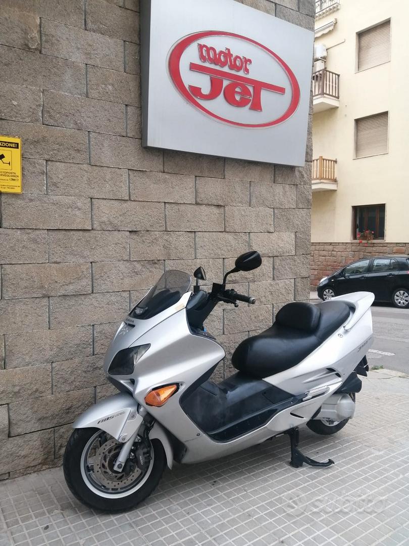 Subito Motor Jet srl Alghero Honda Jazz 250 tua a 39 euro al mese