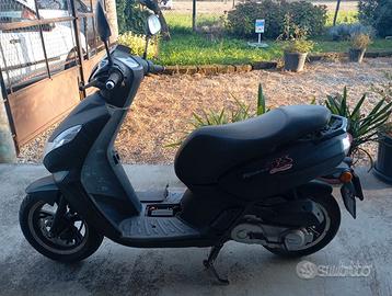 Peugeot Kisbee 50 - 2011