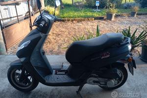 Peugeot Kisbee 50 - 2011