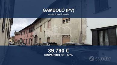 Immobile in asta di 370 m² con più di 5 locali a G