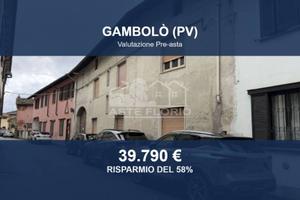Immobile in asta di 370 m² con più di 5 locali a G