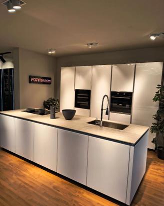 Cucina ante in vetro