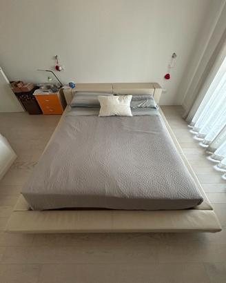 Letto matrimoniale in pelle frighetto