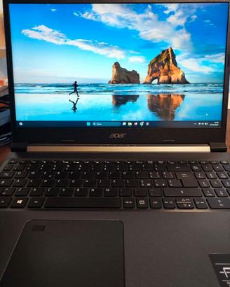 Acer Aspire 7 | Ryzen 7, 16GB, RTX 3050, 512GB SSD