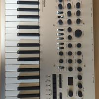 Korg minilogue