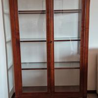 Vetrina "Pregno" in legno, mobile certificato.