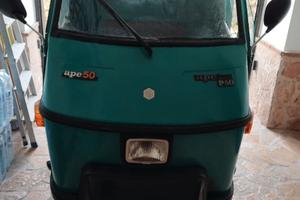 Piaggio Apecar P50
