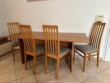 Tavolo pieghevole a consolle, con 4 sedie