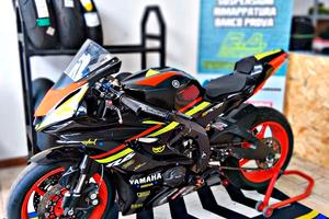 R6 pista