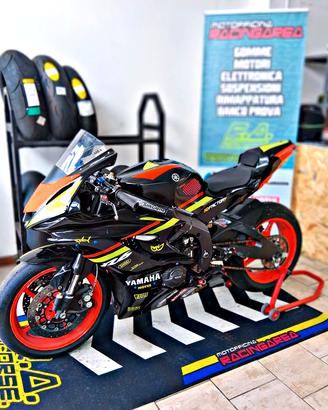 R6 pista