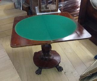 Tavolino da gioco 