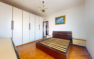 QUADRILOCALE CON BOX-PIANFEI