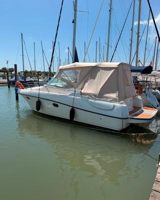 Jeanneau Leader 805 + Volvo Penta 5.7 GXi/DP-S