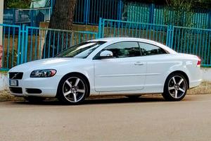 Volvo C70 cabrio 2,0 d 100kw 136 cv. 