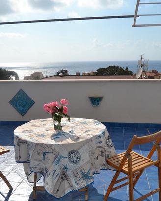Esclusivo appartamento vista mare