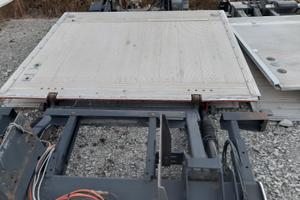 SPONDE IDRAULICHE A BATTENTE