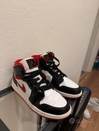 Air Jordan 1 Mid