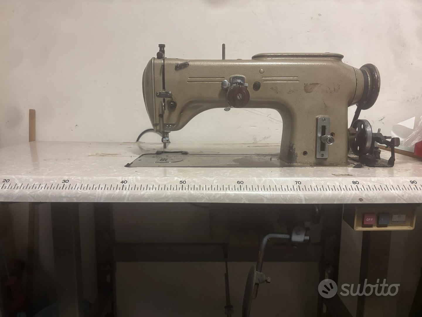 Piedino invisibile in plastica per macchina da cucire con cerniera