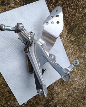 pedana destra ( freno) yzf r6 1999 - 2001