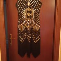 vestito Charleston con accessori 