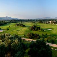 Terreno edificabile a Is Molas con vista mare