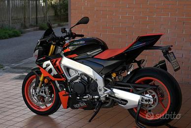 Aprilia Tuono V4 Factory