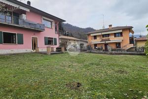 BIFAMILIARE A CORTE FRANCA