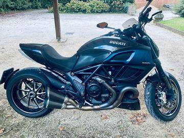 Ducati Diavel - 2011