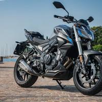 Voge 500r