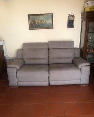 2 Divani 3posti, 2 relax elettrici