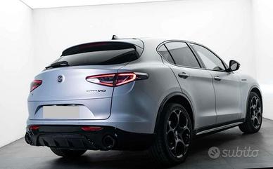 Alfa Romeo Stelvio 2.0 Turbo 280 CV Q4 Competizion