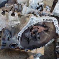 Cambio TOYOTA YARIS VERSO 1364cc diesel del 2002