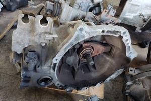 Cambio TOYOTA YARIS VERSO 1364cc diesel del 2002