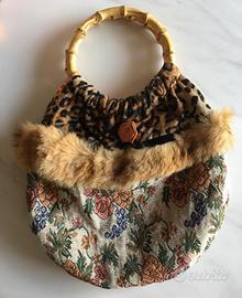 Borsa da donna con manici in legno