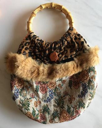 Borsa da donna con manici in legno