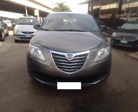 Lancia Ypsilon 1.2 69 CV 5 porte S&S Silver