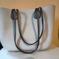 Borsa O-bag Grigio Chiaro Usata Poco