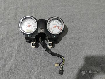 quadro strumenti hornet 600 2003/4