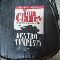 K1963NNB-Libro Tom Clancy-Dentro La Tempesta
