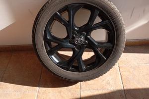 4 cerchi in lega originali Toyota 