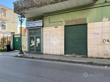 NEGOZIO A CASAVATORE